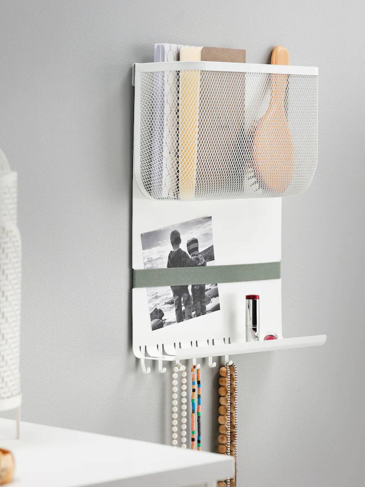 Décorez l'entrée de votre maison avec cette solution mignonne d'Ikea (Courtesy/Ikea)