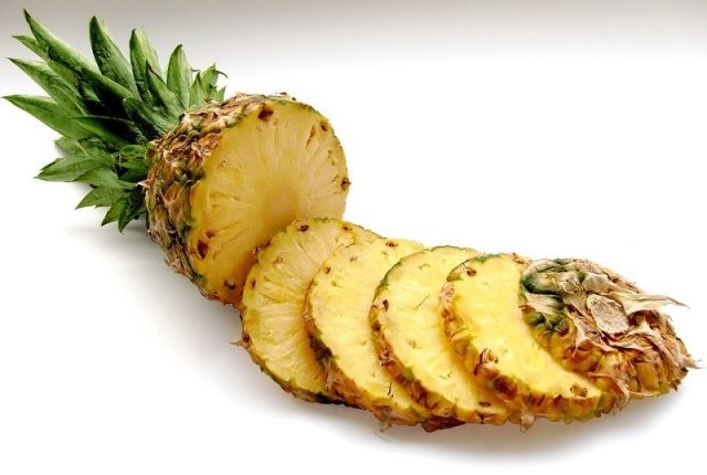 Les chevaux et l'ananas : découvrez tout ce qu'il faut savoir sur cette surprenante combinaison !