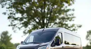 Ford E-Transit Custom 2025 : la version 4×4 qui redĂ©finit l’utilitaire Ă©lectrique Ford E-Transit Custom 2025