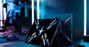 RedMagic Astra : Un test complet de la tablette gaming qui redéfinit les standards Tablette gaming RedMagic Astra avec écran OLED et éclairage RGB.