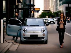 13 995 $, mini-voiture électrique Fiat Topolino, arrivée aux États-Unis, 2 places pour la ville, ce choix surprend Tesla 13 995 $, mini-voiture électrique Fiat Topolino, arrivée aux États-Unis, 2 places pour la ville, ce choix surprend Tesla