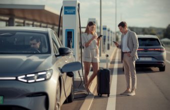 Recharge électrique en 2026 : abonnements, cartes, applis, pourquoi deux trajets coûtent si différemment Recharge électrique en 2026 : abonnements, cartes, applis, pourquoi deux trajets coûtent si différemment