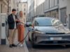 Taxe au kilomètre sur les voitures électriques, rumeur virale et démenti, ce que le gouvernement dit vraiment aux Français Taxe au kilomètre sur les voitures électriques, rumeur virale et démenti, ce que le gouvernement dit vraiment aux Français