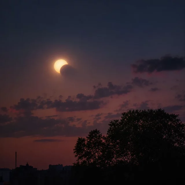 Éclipse du 12 août 2026 : pourquoi le soleil va-t-il disparaître ce soir ? Éclipse Solaire 12 Août 2026